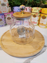 Load image into Gallery viewer, Glass Teapot with Bamboo Lid &amp; Built-in Strainer 1 litre